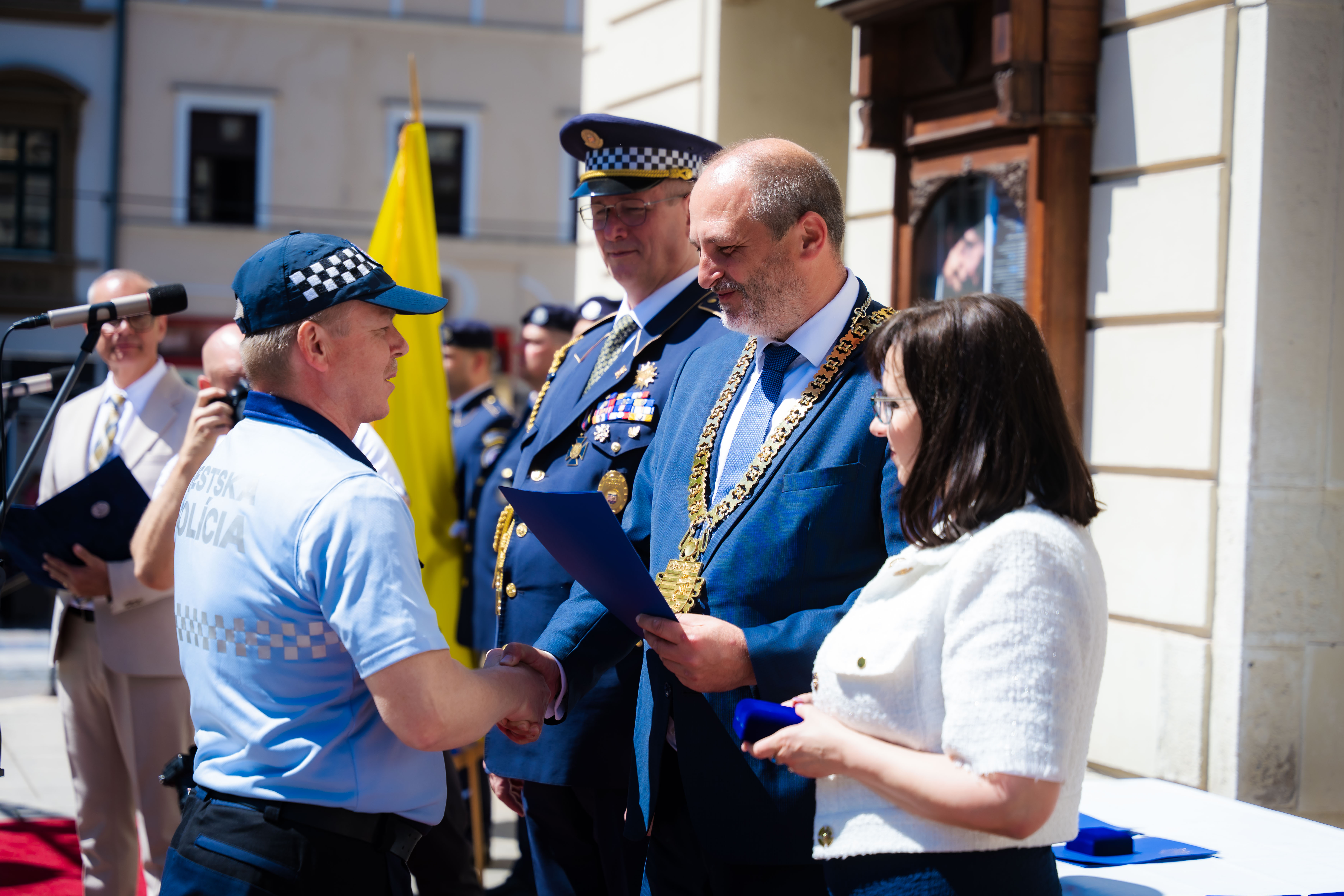Slavnostne ocenovanie prislusnikov Mestskej policie mesta Kosice -1-118